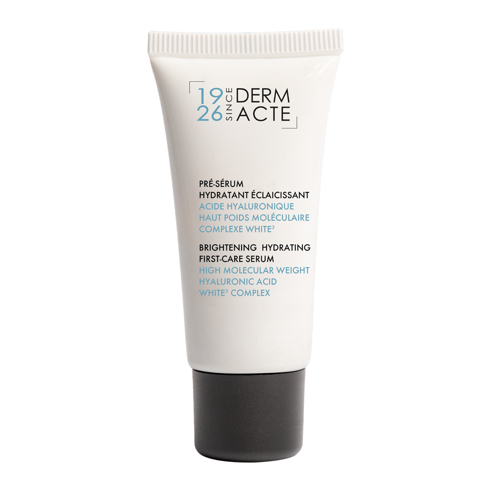 Brightening hydrating first-care serum 15 ml (rejsestørrelse) (B2B)